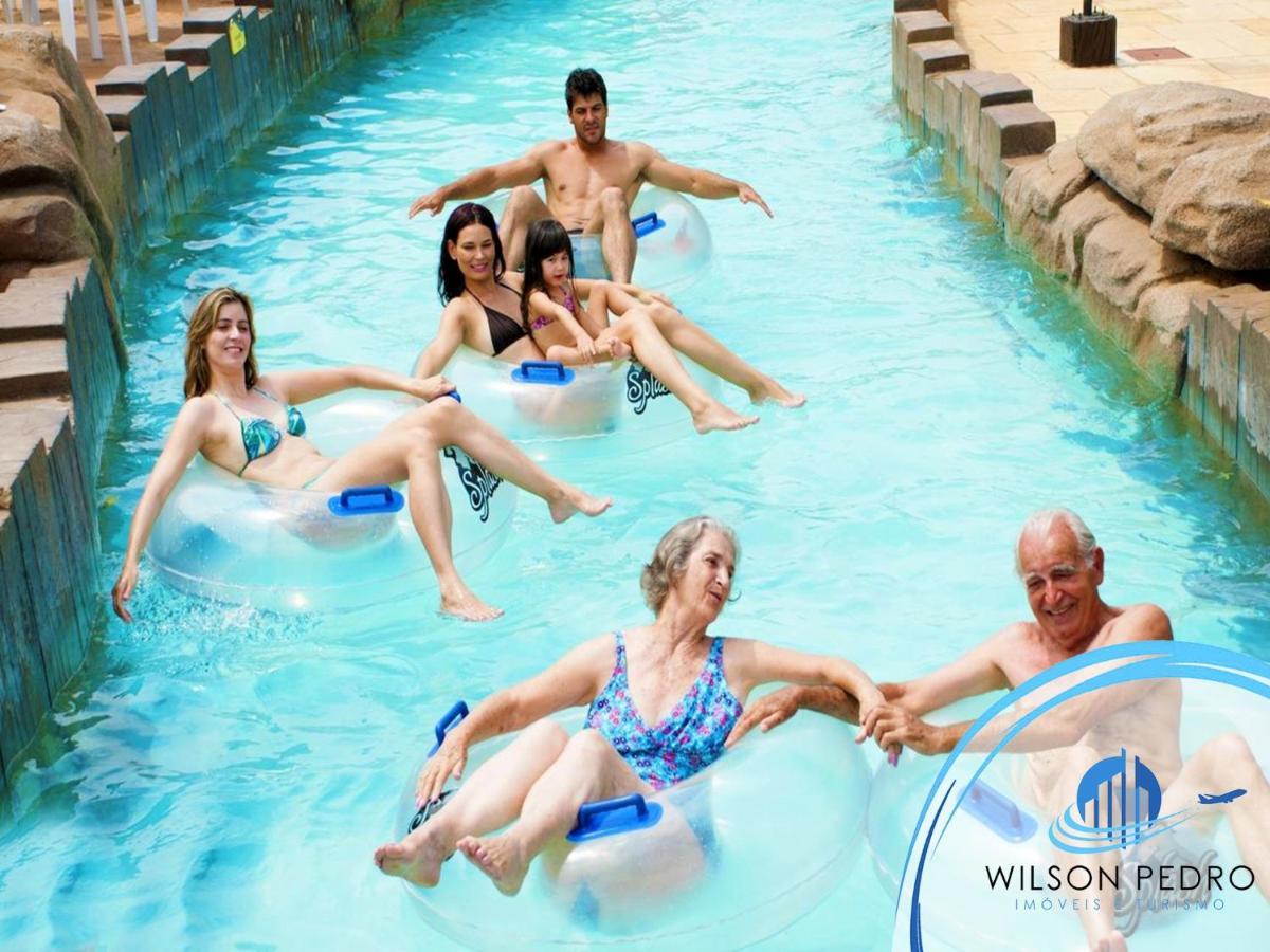 Piazza Diroma - Acqua Park E Splash Калдас Новас Екстериор снимка